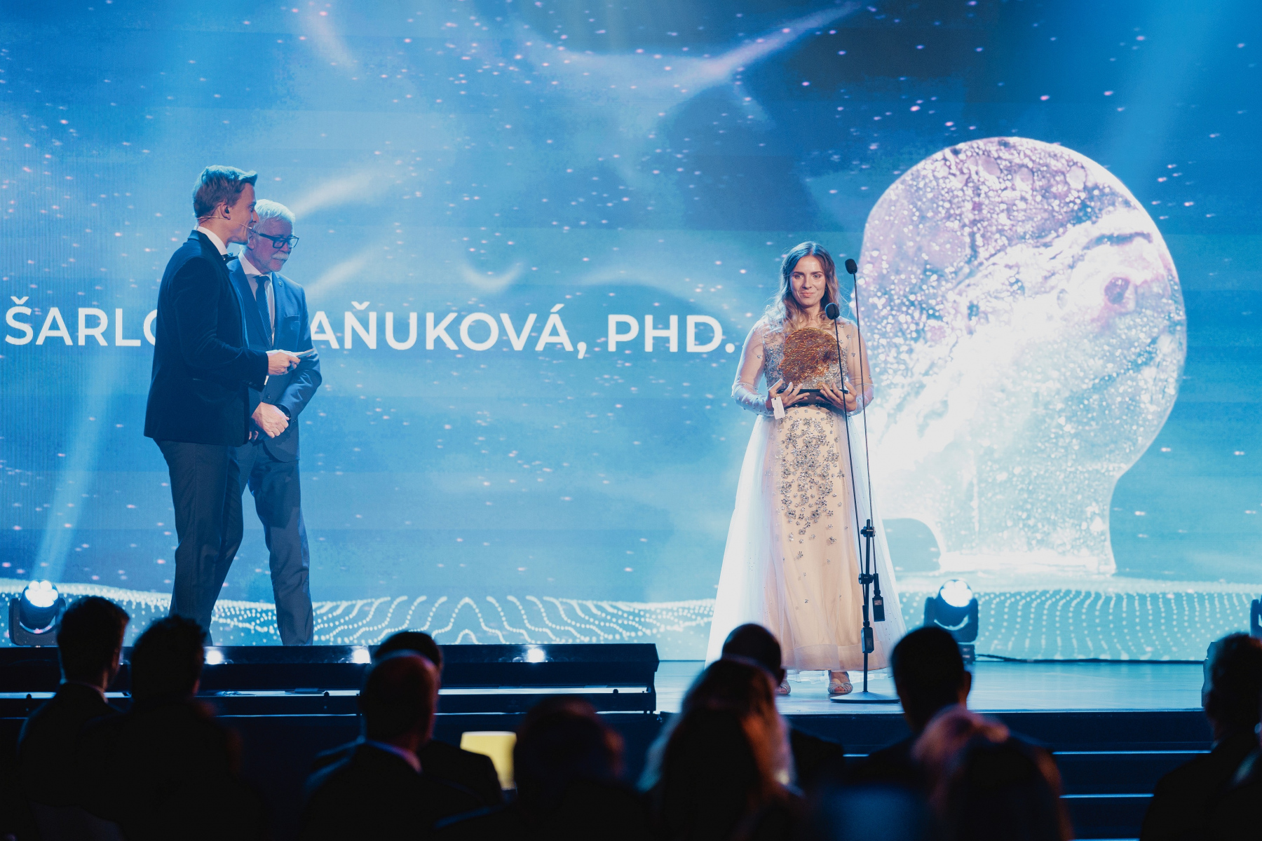 ilustrak chcem vediet viac kuhnova | WebJET CMS